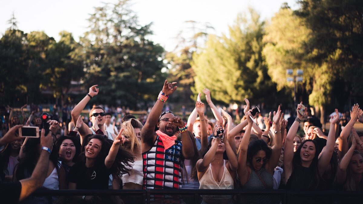 Rectificatie: ‘Festivals in Groene Ster tot 2026 blokkeren? RvS buigt zich over verzoek milieuorganisatie’ - Leeuwarder Courant, 9-10-2024